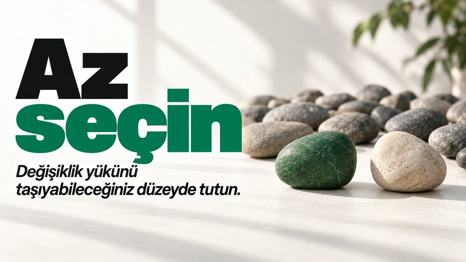 Az seçin: Çok sayıda taşın arasından ayrılmış iki taş.