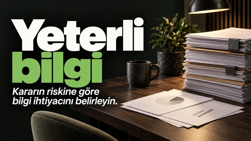 Yeterli bilgi: Kalın dosya yığınının yanında seçilmiş birkaç sayfa.
